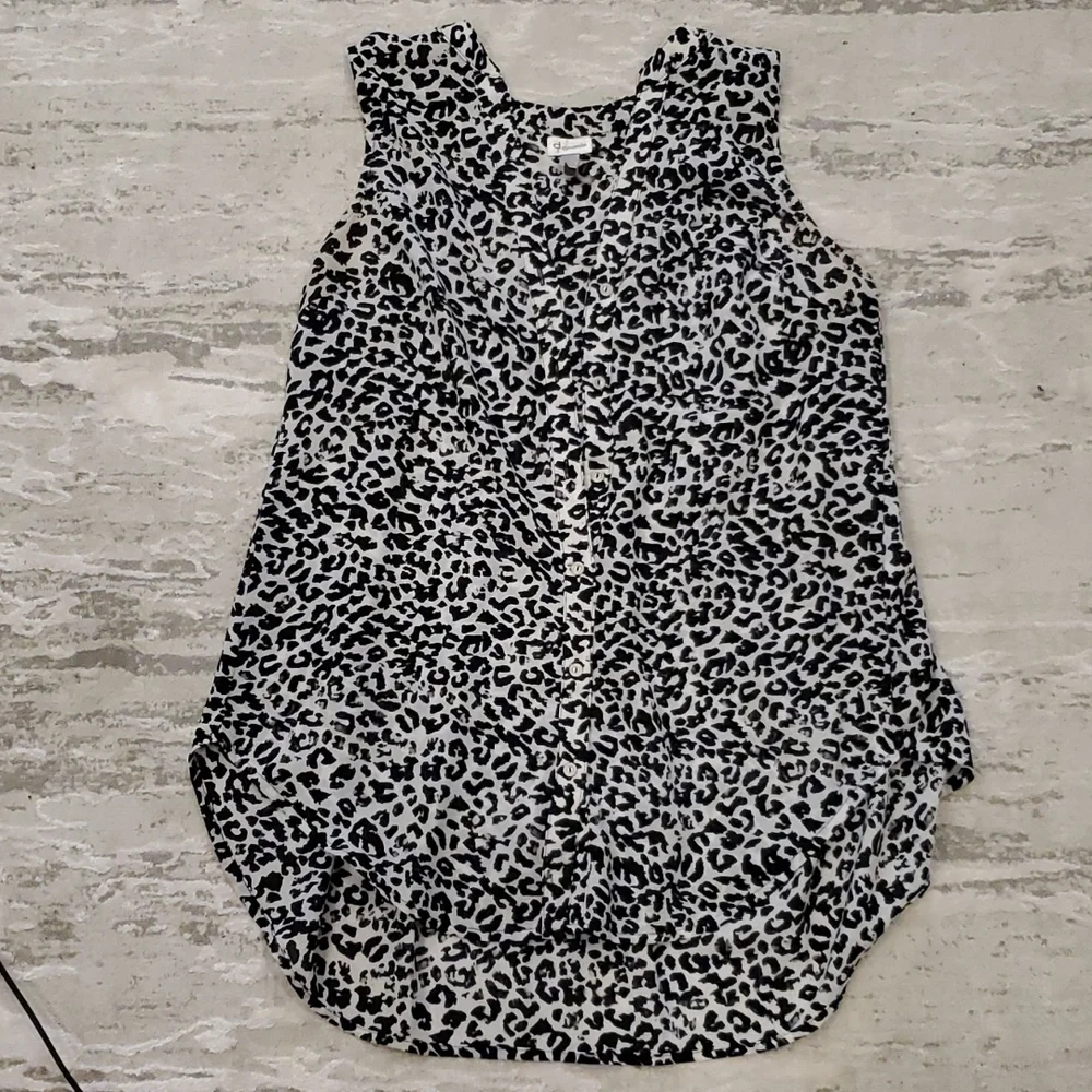 Blouse - Picture 1 of 5